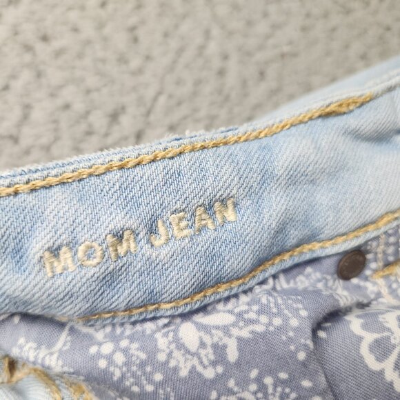 American Eagle Jeans Womens 4 Blue Curvy Mom Jean Distressed Stretch High Waist - Picture 8 of 13